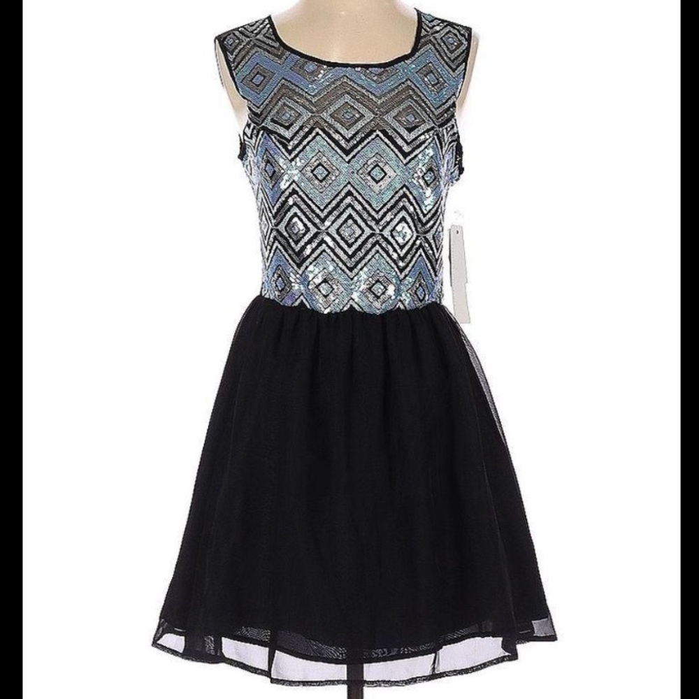 Love Reign Formal Cocktail Sparkle Dress